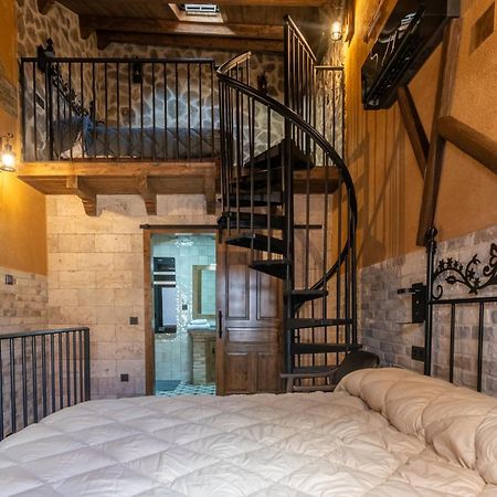 Apartamento Divino Morales Plasencia Exterior photo