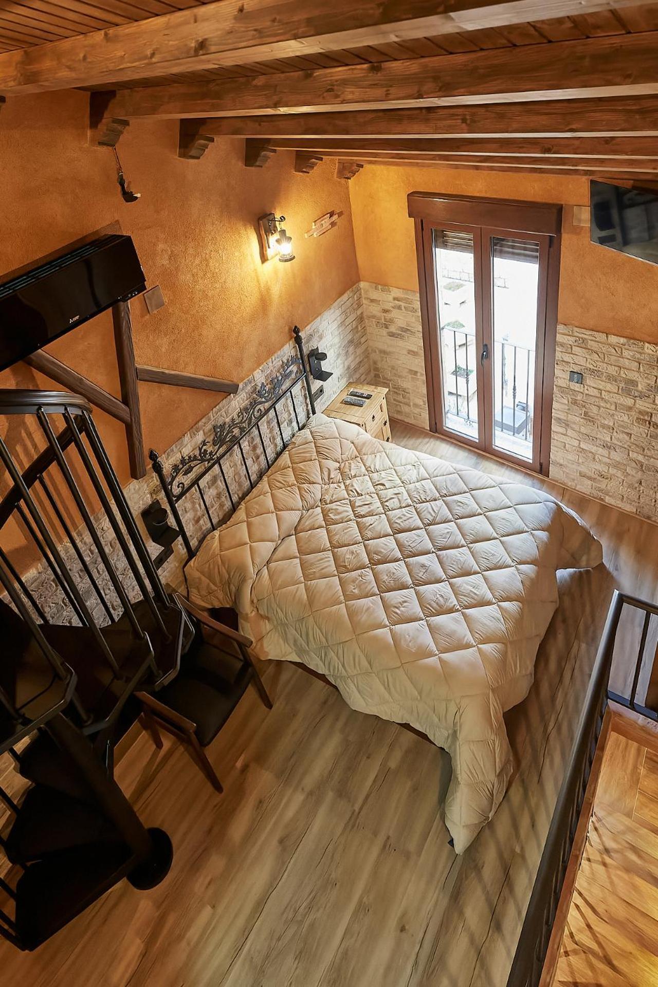 Apartamento Divino Morales Plasencia Exterior photo